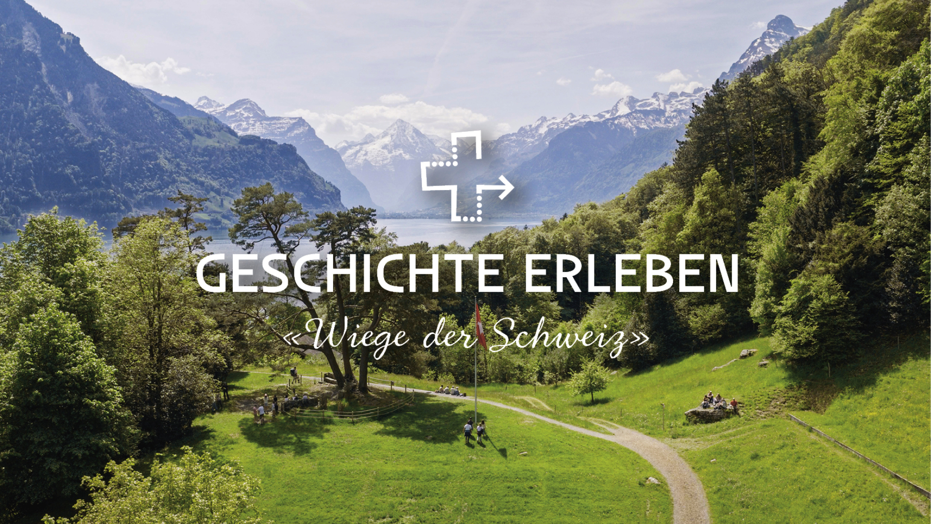 Geschichte erleben in der Wiege der Schweiz. Rütli mit Urnersee und umliegende Berge.